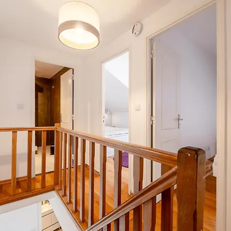 Apartment Contemporary Apartment Chiado *