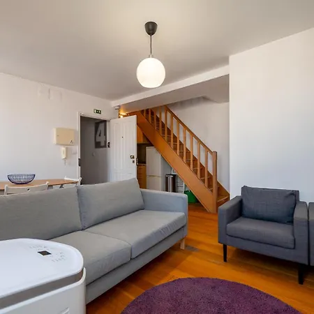 Contemporary Apartment Chiado