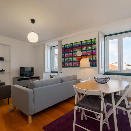 Contemporary Apartment Chiado アパート *