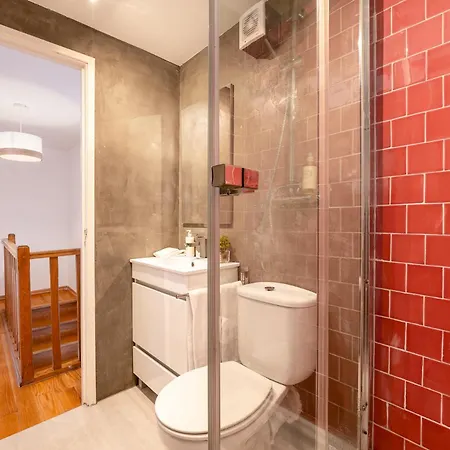 Contemporary Apartment Chiado リスボン
